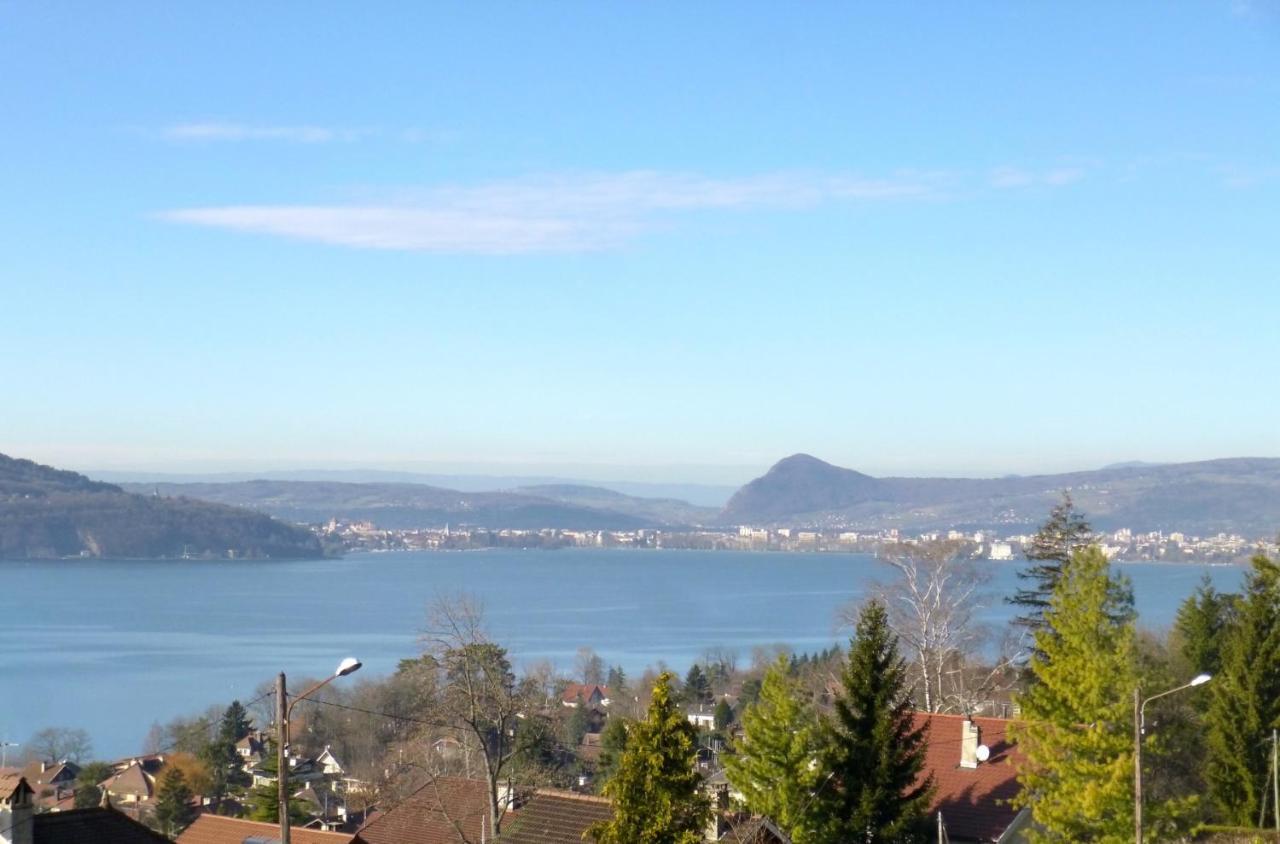 Le Cottage De Veyrier, Tres Jolie Vue Lac - Lla Selections By Location Lac Annecy Exteriör bild